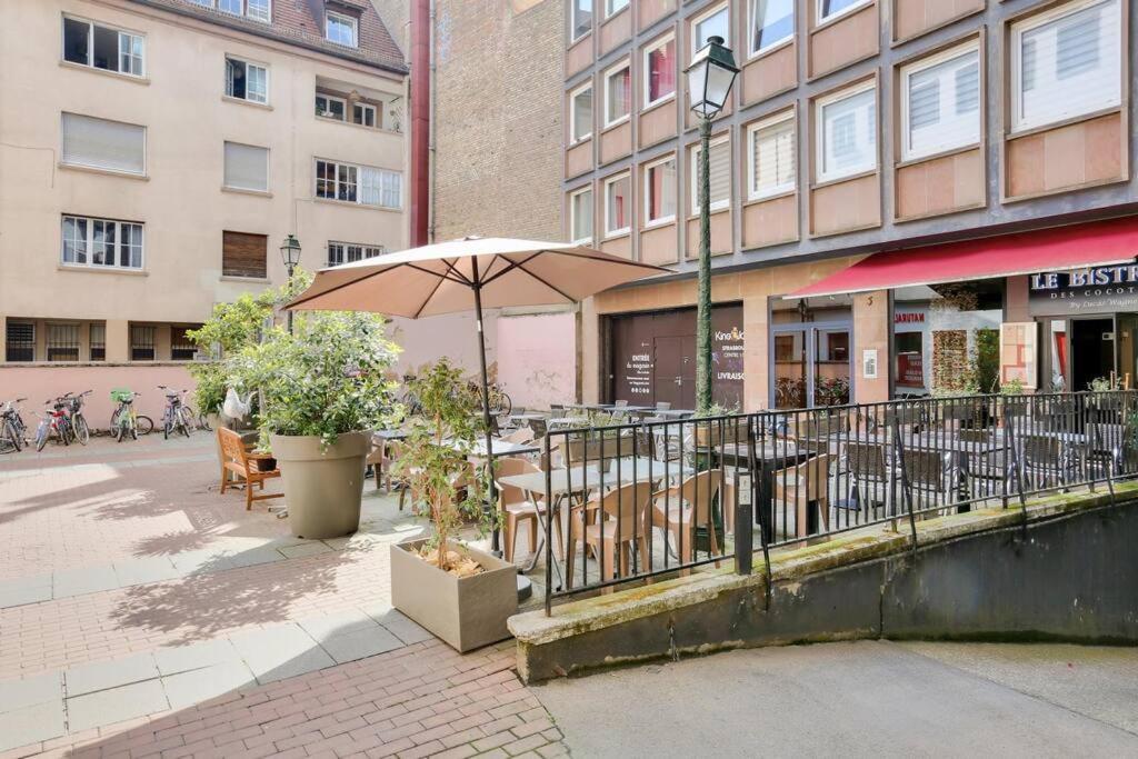 Appartement Spacieux Au Coeur De สตราสบูร์ก ภายนอก รูปภาพ